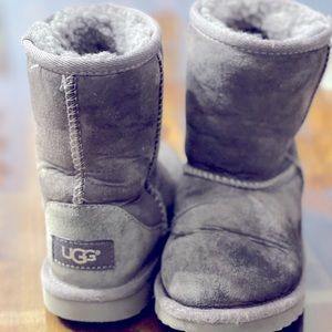 Charcoal grey toddler UGGS